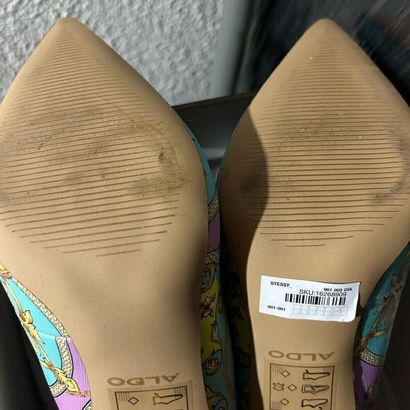 NWB ALDO Multi Color (Stessy) Pumps - Size 9 - Picture 8 of 9